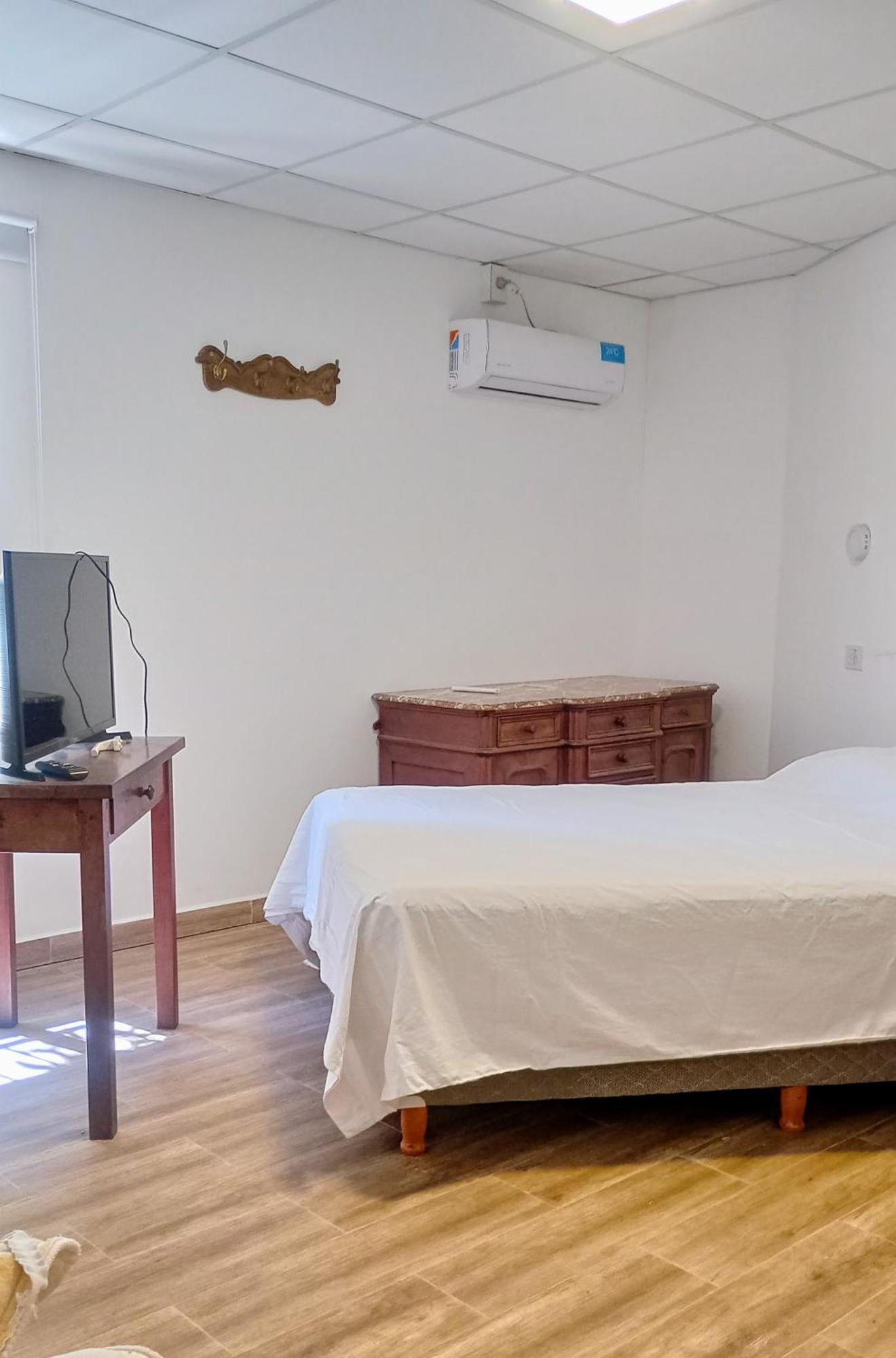לה קומברה B&B Garden Atelier חדר תמונה