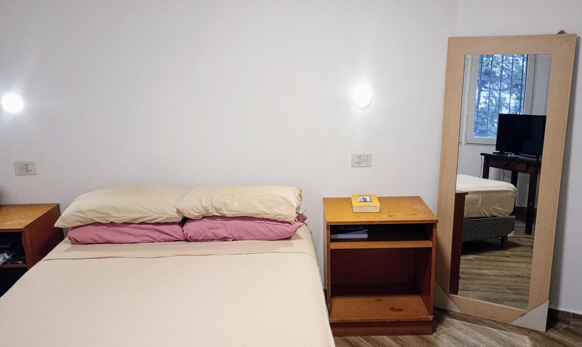 לה קומברה B&B Garden Atelier מראה חיצוני תמונה